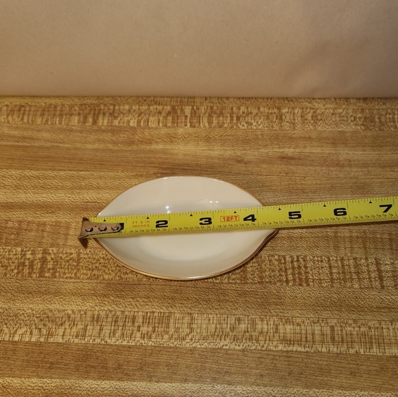 4 LENOX Antique Collectibles - Picture 6 of 8